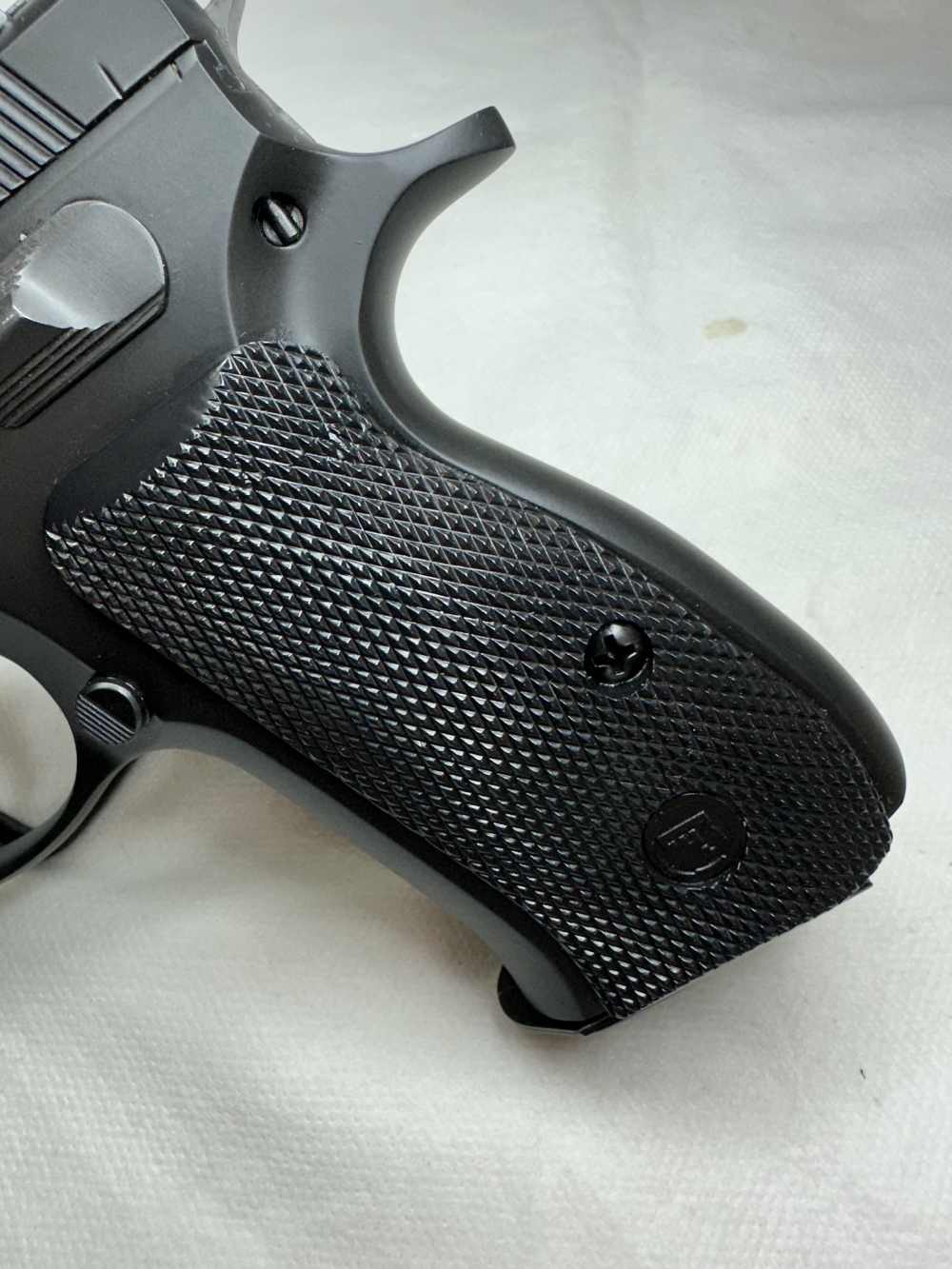 CZ 75 Compact, Black Polycoat Steel, Two Mags, Org. Hard Case-img-5