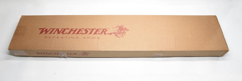Winchester Model 70 Featherweight .300 Win Mag 24" Walnut BOXED-img-1