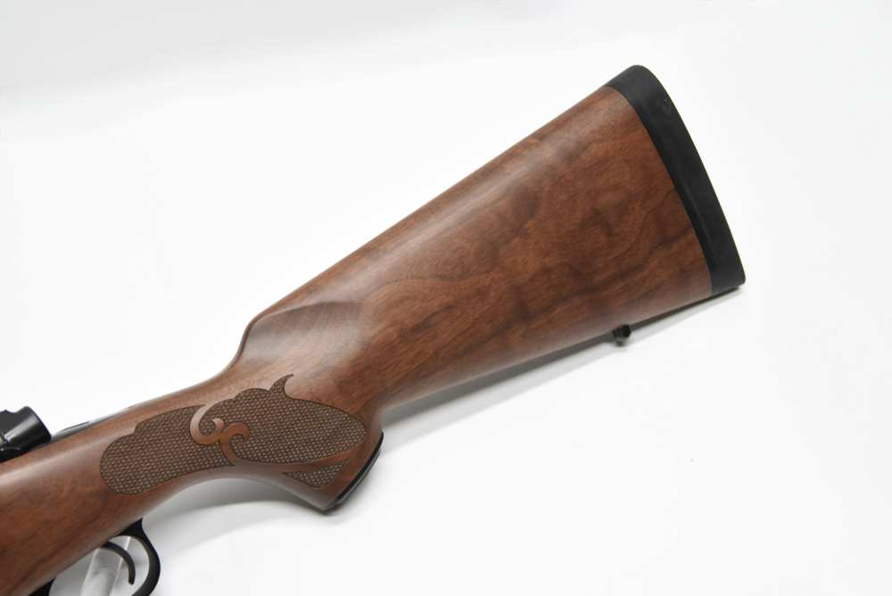Winchester Model 70 Featherweight .300 Win Mag 24" Walnut BOXED-img-10