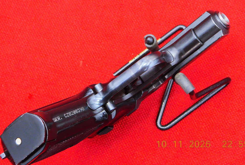 CZ 82 9mm Makarov Pistol 1990 Excellent-img-3