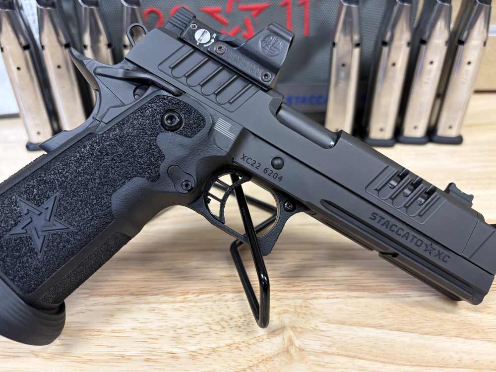 2011 STACCATO XC WITH LEUPOLD AND LOTS OF MAGS VERY NICE! NO CC FEE!-img-11