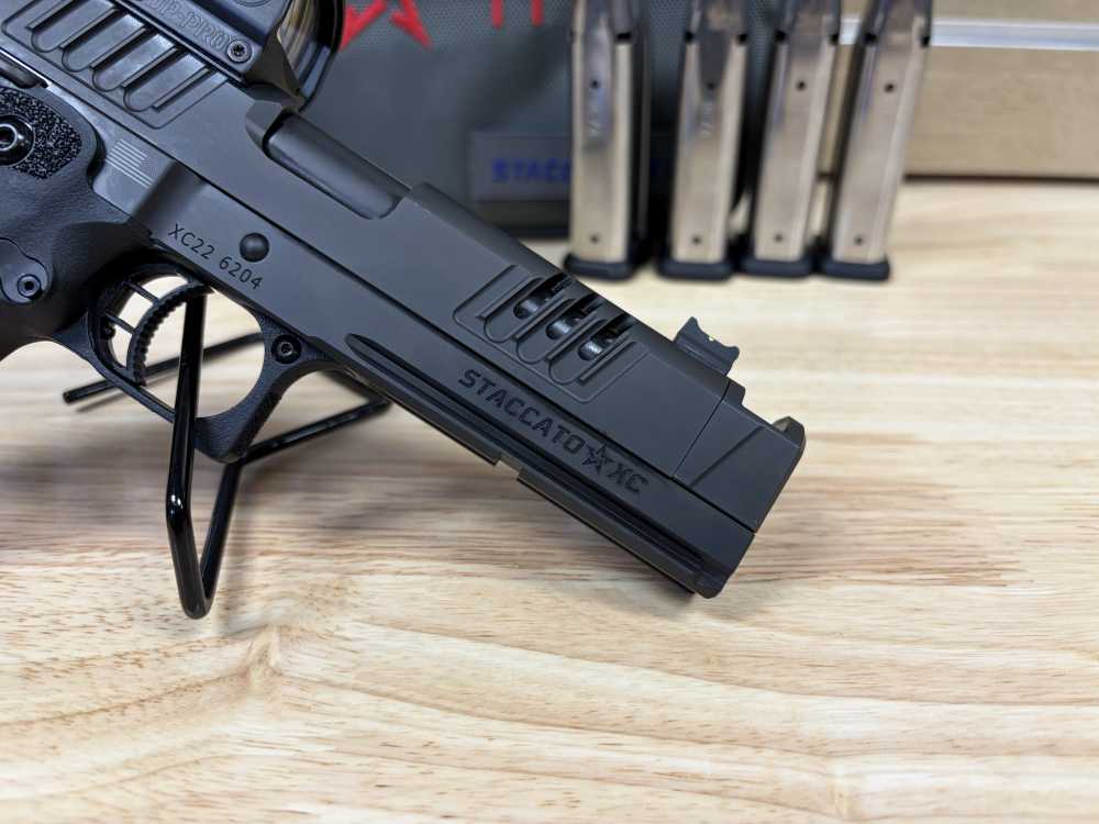2011 STACCATO XC WITH LEUPOLD AND LOTS OF MAGS VERY NICE! NO CC FEE!-img-12
