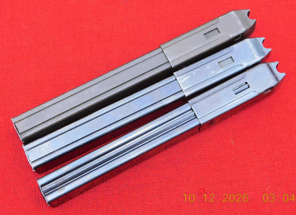 WWII M3-A1 GL Grease Gun SMG 45 acp 30 rd Magazine Lot X3 & Pouch-img-2