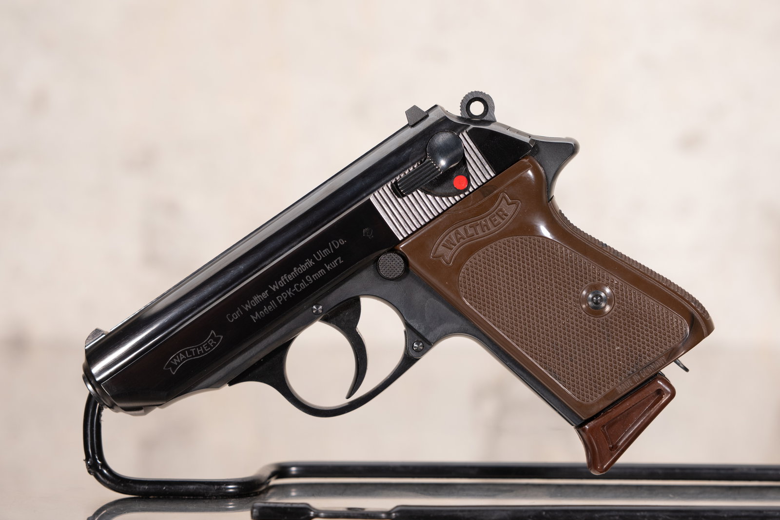 Walther PPK 9mm Kurz MFG 1968-img-3