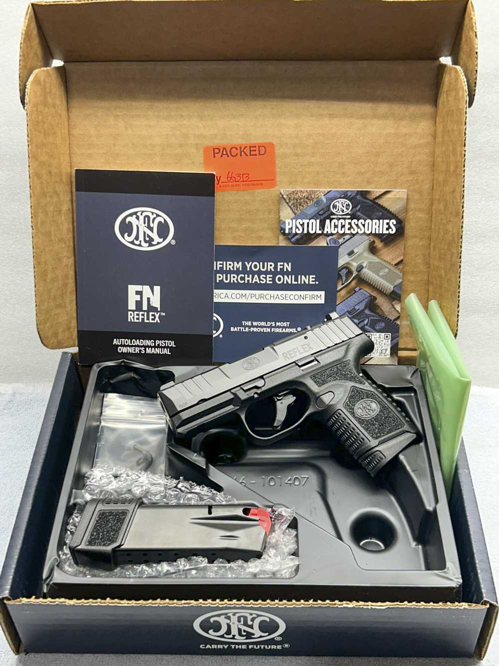 FN Reflex MRD 9mm New micro-Compact Optic Ready with 11 and 15 round mags-img-3
