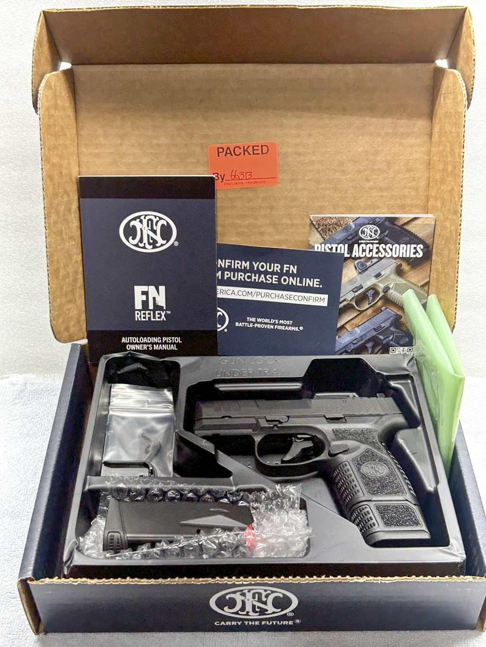 FN Reflex MRD 9mm New micro-Compact Optic Ready with 11 and 15 round mags-img-13