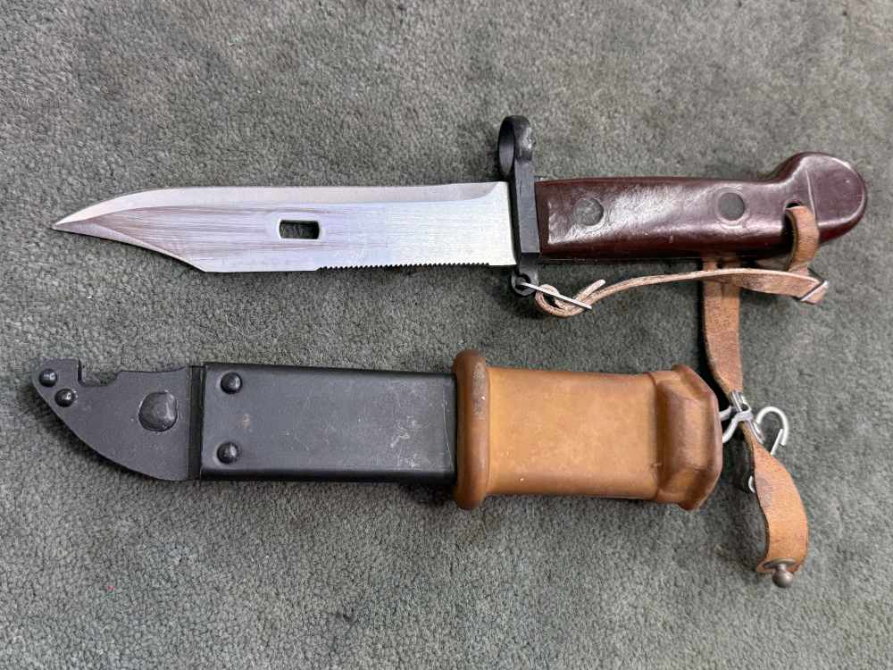 Hungarian FEG AK-47 Bayonet AKM-63 - Russian 6X3 Style-img-6