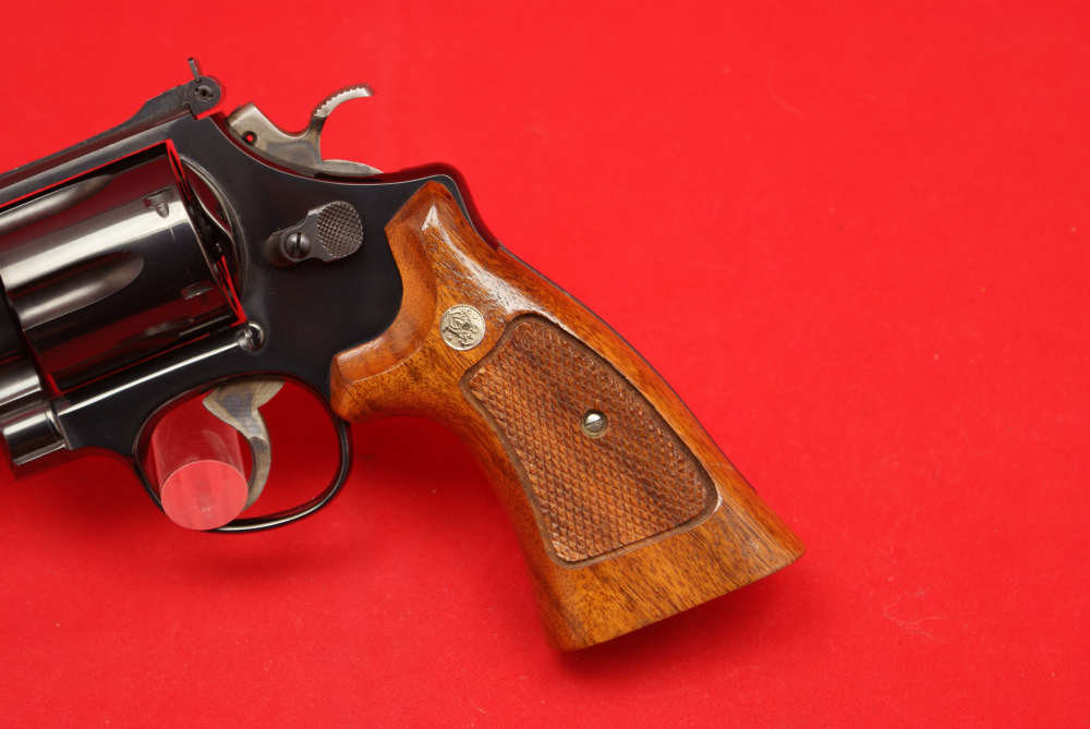 Smith & Wesson 29 .44 Mag Silhouette Blued 10 5/8" 29-3 $.01 Penny Start NR-img-5