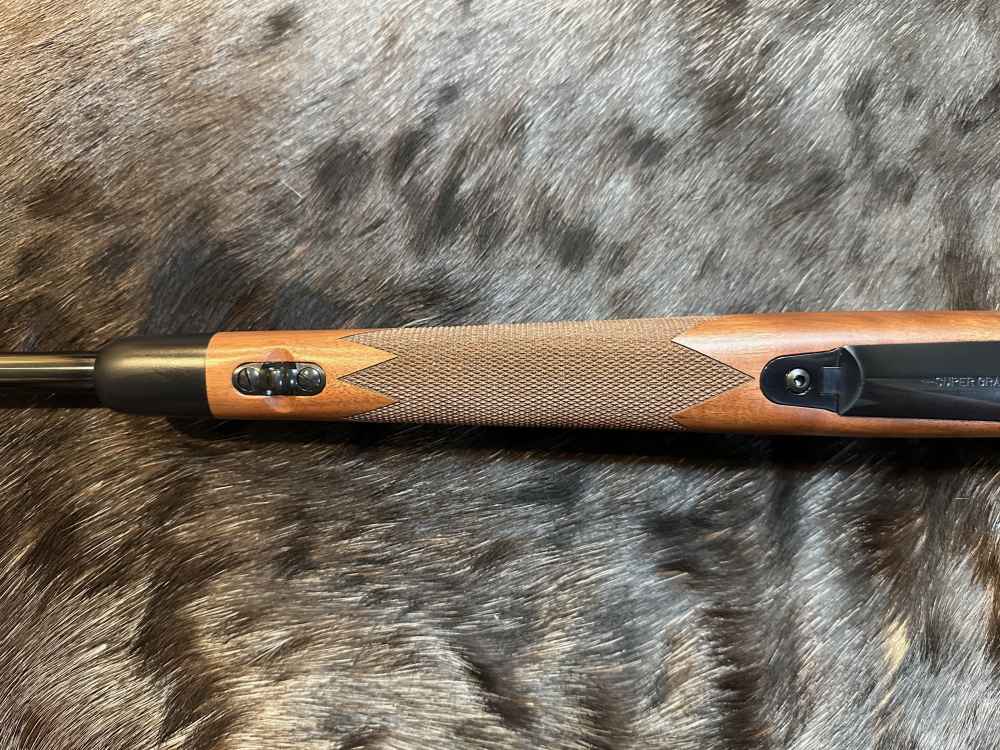 FREE SAFARI, NEW WINCHESTER MODEL 70 SUPER GRADE 243 Win 22"-img-16