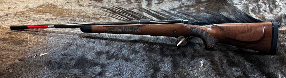 FREE SAFARI, NEW WINCHESTER MODEL 70 SUPER GRADE 243 Win 22"-img-2