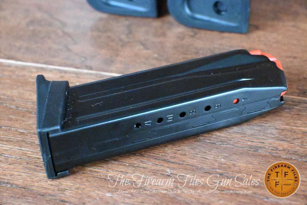 HK USP 40SW Compact 12 Round Magazines, 3 Mags, New-img-4