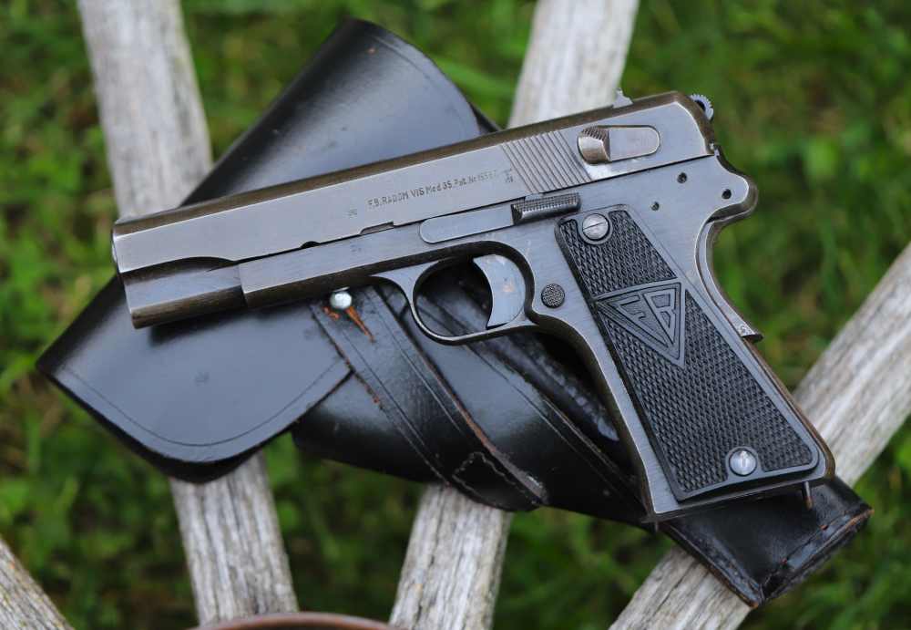 World War II German Occupation Polish FB Radom VIS Mod. 35 Semi-Auto Pistol-img-0