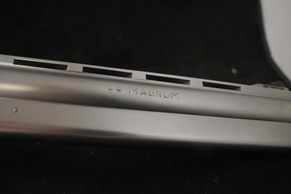 TAURUS MODEL 44 STAINESS  STEEL 44 MAG  8 3/8" PORTED BBL NO RESERVE-img-13