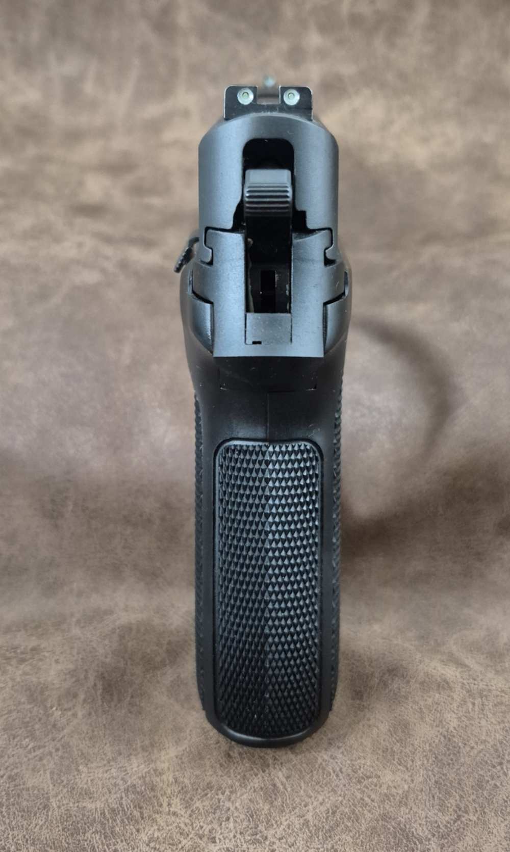 CLEAN USED SIG SAUER P226 40 YEAR ANN 1 OF 2000 9MM 4.4" BOX-img-3
