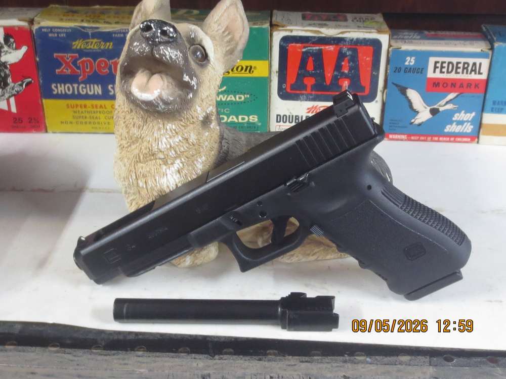 Glock 34 Gen 3 Rare Ported 5.2" barrel- ex shape with both barrels-img-1