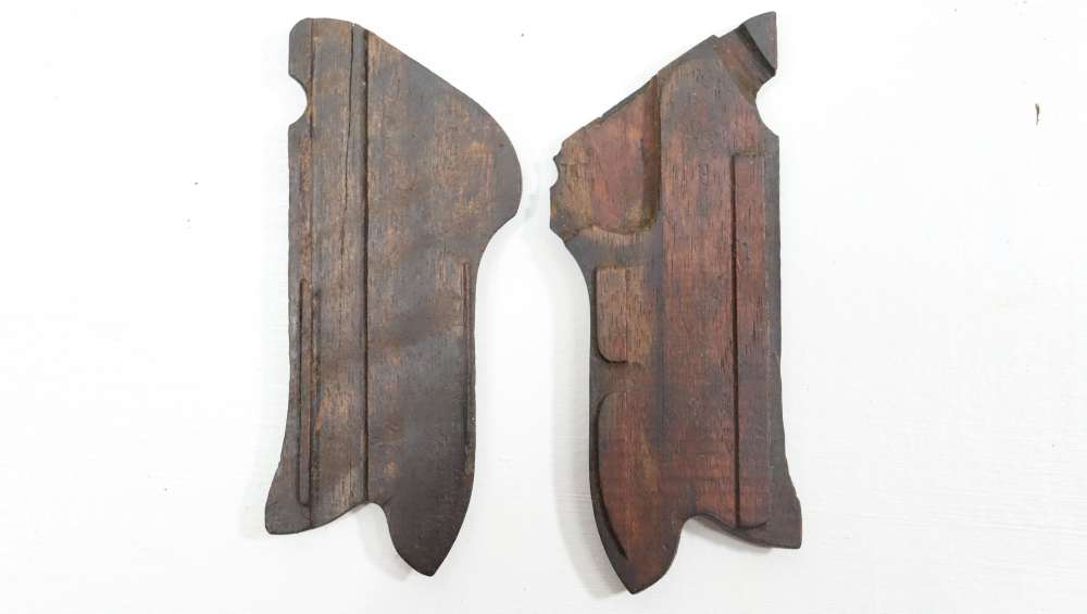 ORG WWI/WWII GERMAN P08 LUGER WOODEN GRIP SCALES-img-3