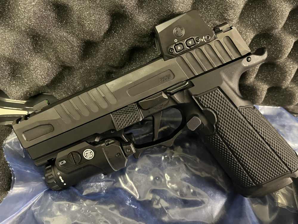 Sig P365 Fuse Comp with Icarus Precision Grip Romeo X optic and  Foxtrot 2R-img-7