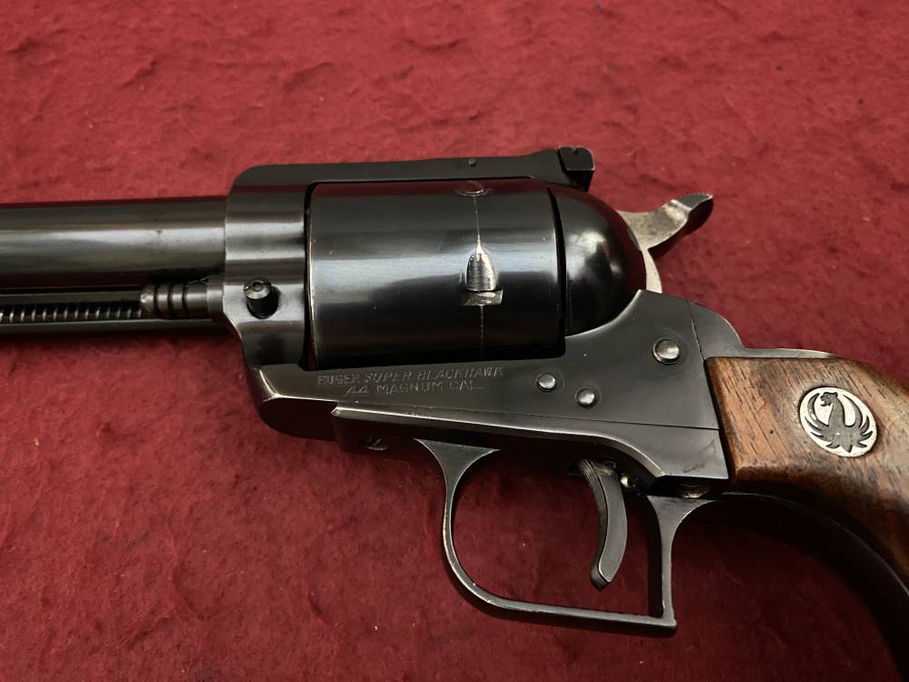 Excellent Ruger Super Blackhawk .44 mag three screw 1968 custom 10" barrel -img-41
