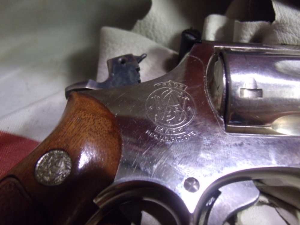 S & W 19-3 - 2.5" - 357mag -img-19