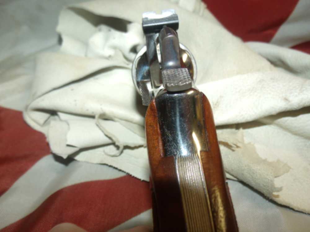 S & W 19-3 - 2.5" - 357mag -img-18