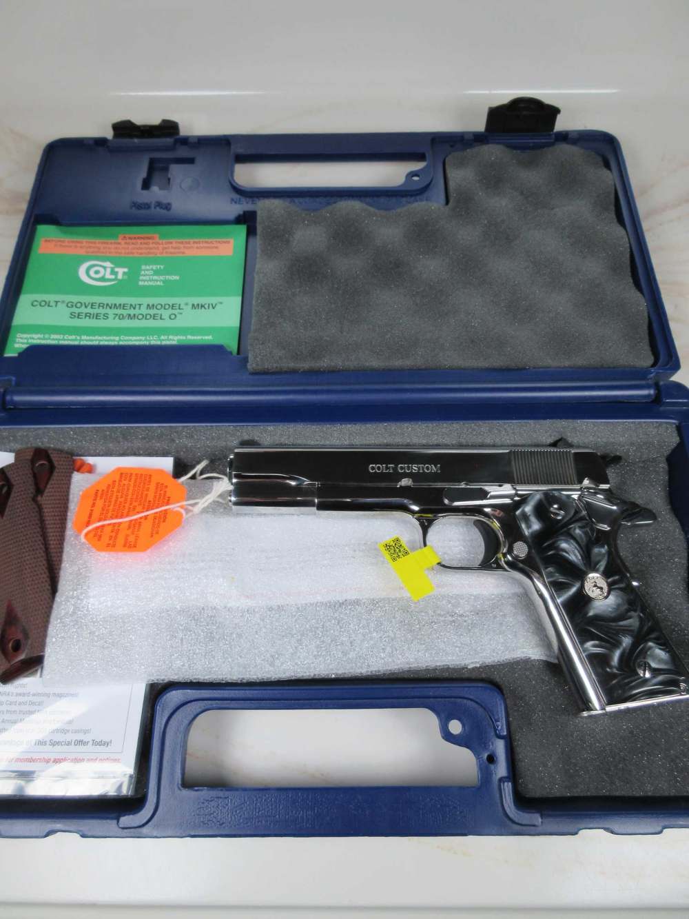 Colt Custom Govt 1911 Bright Stainless 5" .38Super series 70 upgraded grips-img-0