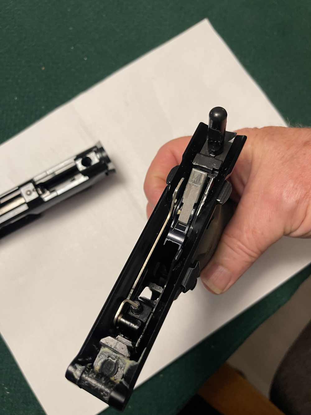 Ruger Mark IV Target Pistol with accessories-img-14