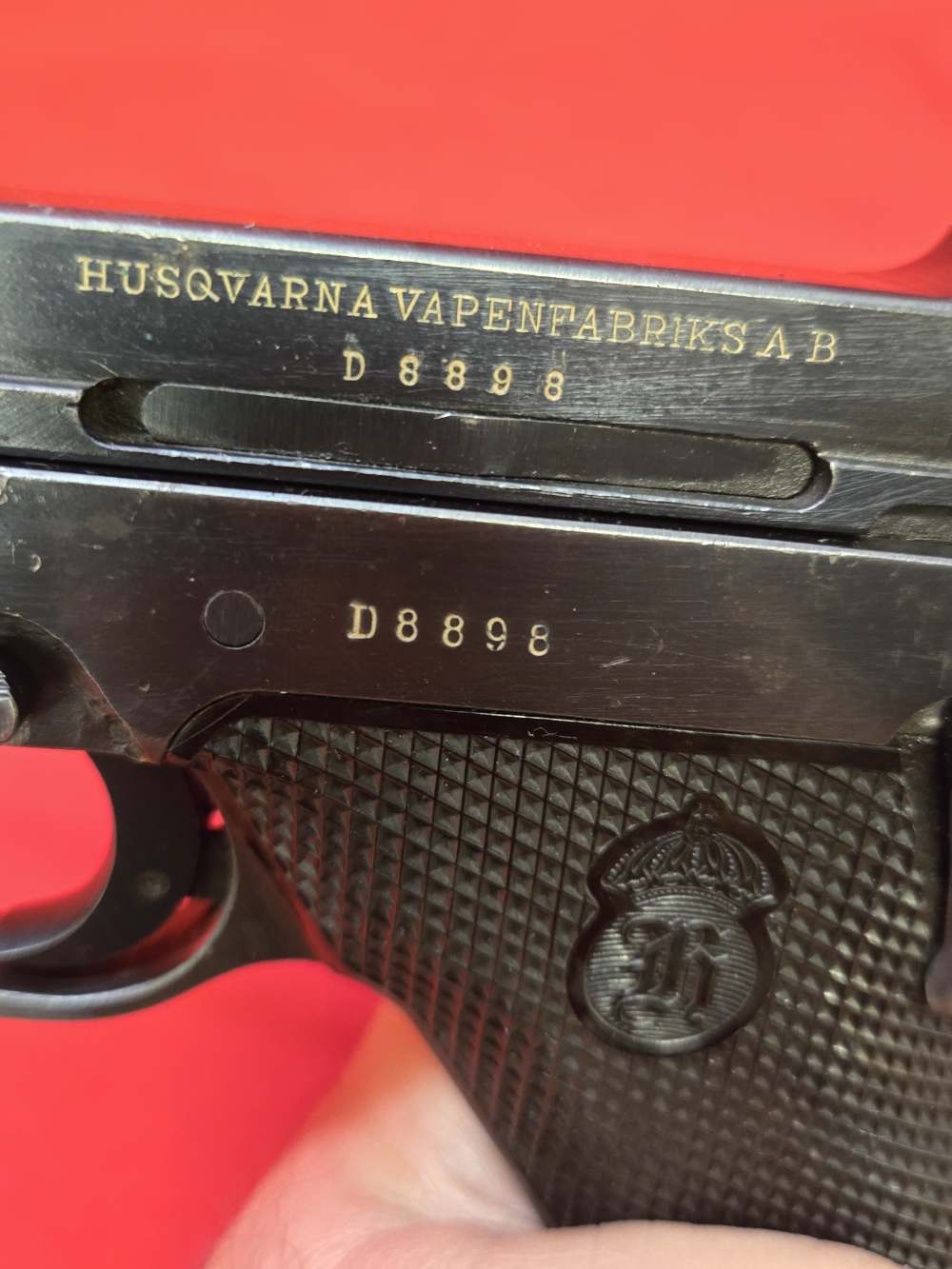 SWEDISH HUSQVARNA M40 LUGER PISTOL AND HOLSTER WW2 NO IMPORT MARK!-img-4