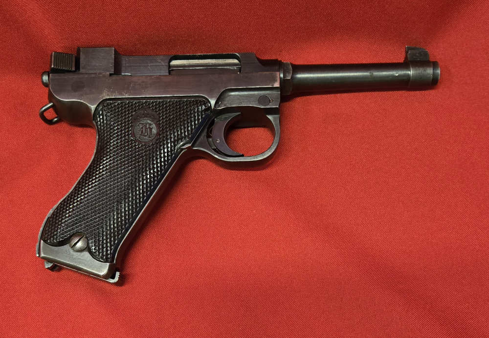 SWEDISH HUSQVARNA M40 LUGER PISTOL AND HOLSTER WW2 NO IMPORT MARK!-img-3