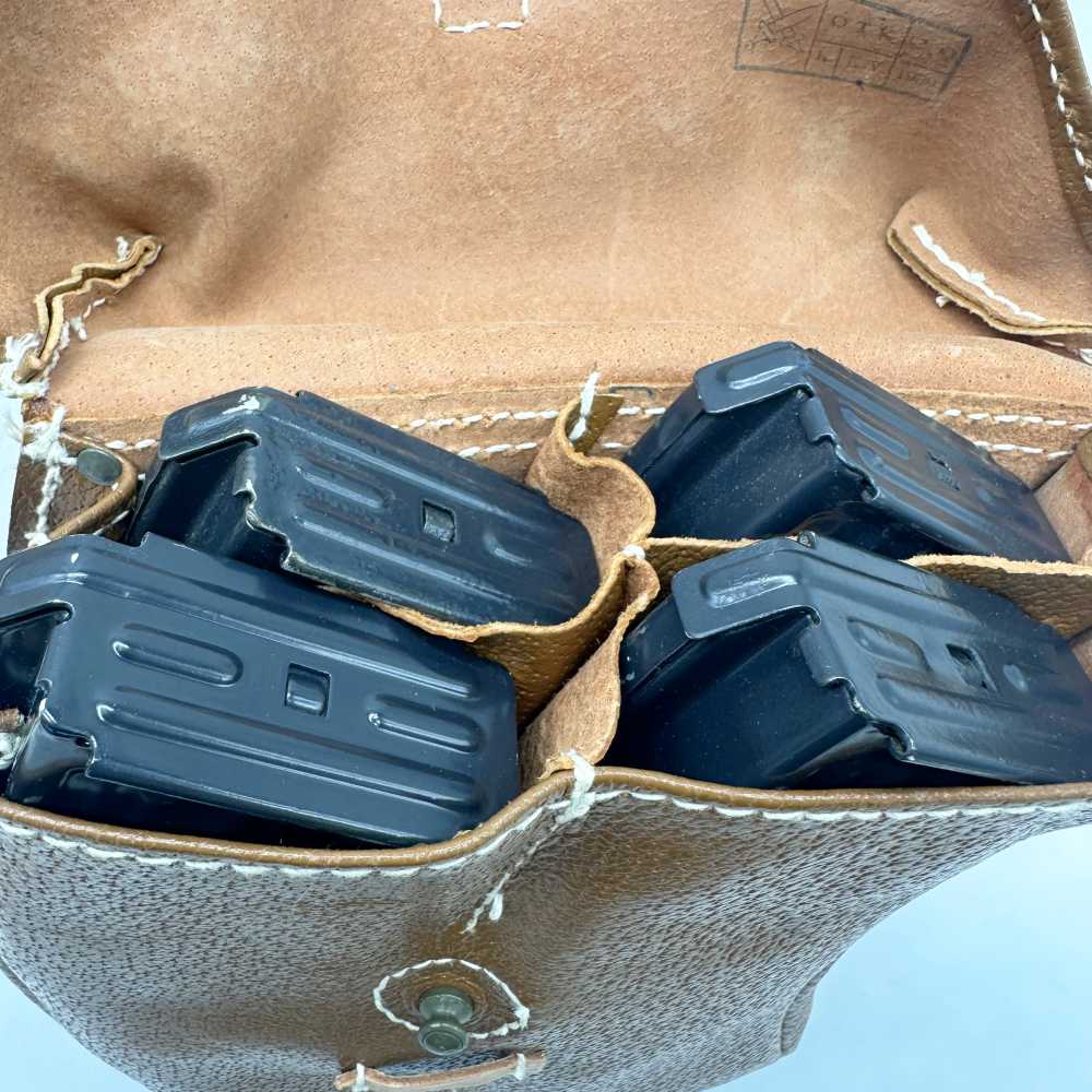 VZ 58 VZ58 Leather Magazine Pouch with 4 magazines NOS-img-4