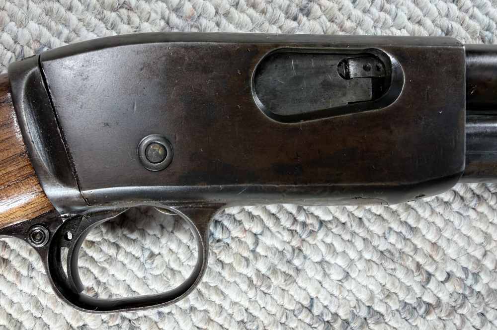 Remington Model 12 Pump Action .22 LR w/ Case -img-27