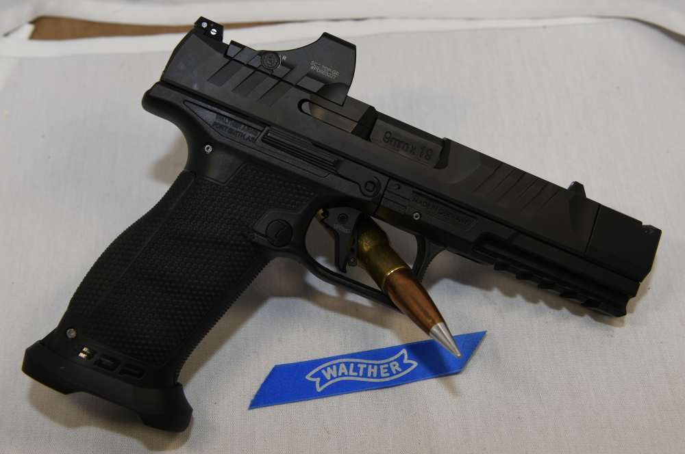 Walther PDP Pro-X PMM Full Size with (6) Mags and Holosun Green dot-img-5