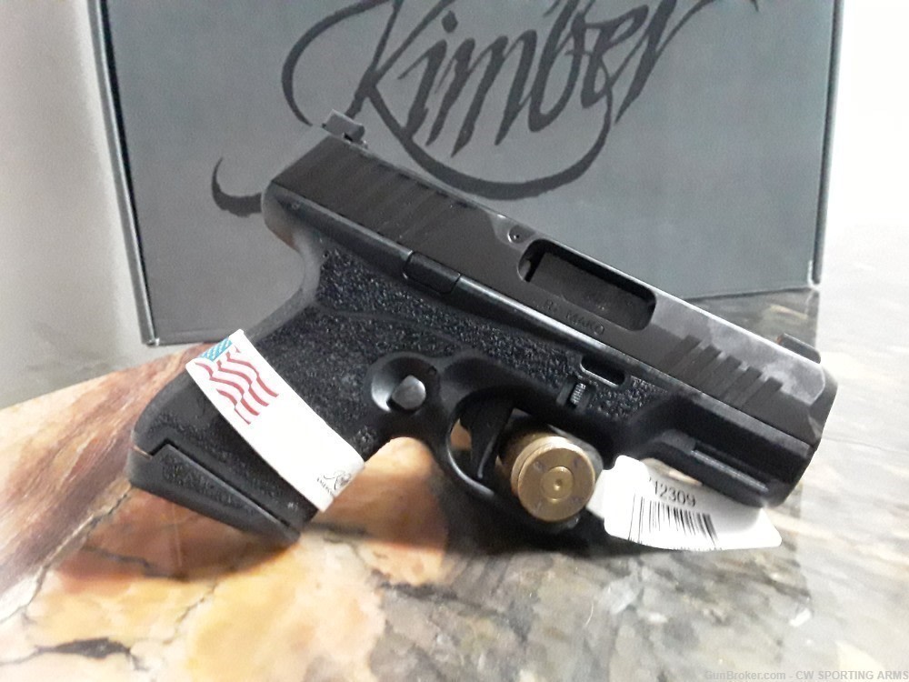 Kimber America, R7 Mako NIGHT SIGHTS NEW IN THE BOX with carry bag-img-0
