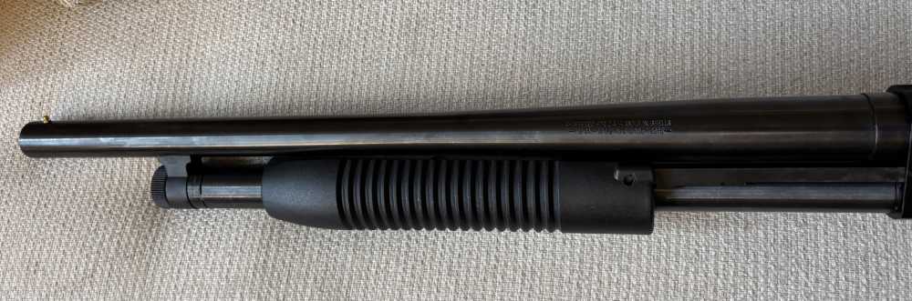 Mossberg Maverick 88 12 GAUGE Pump action shotgun, excellent, fast shipping-img-2