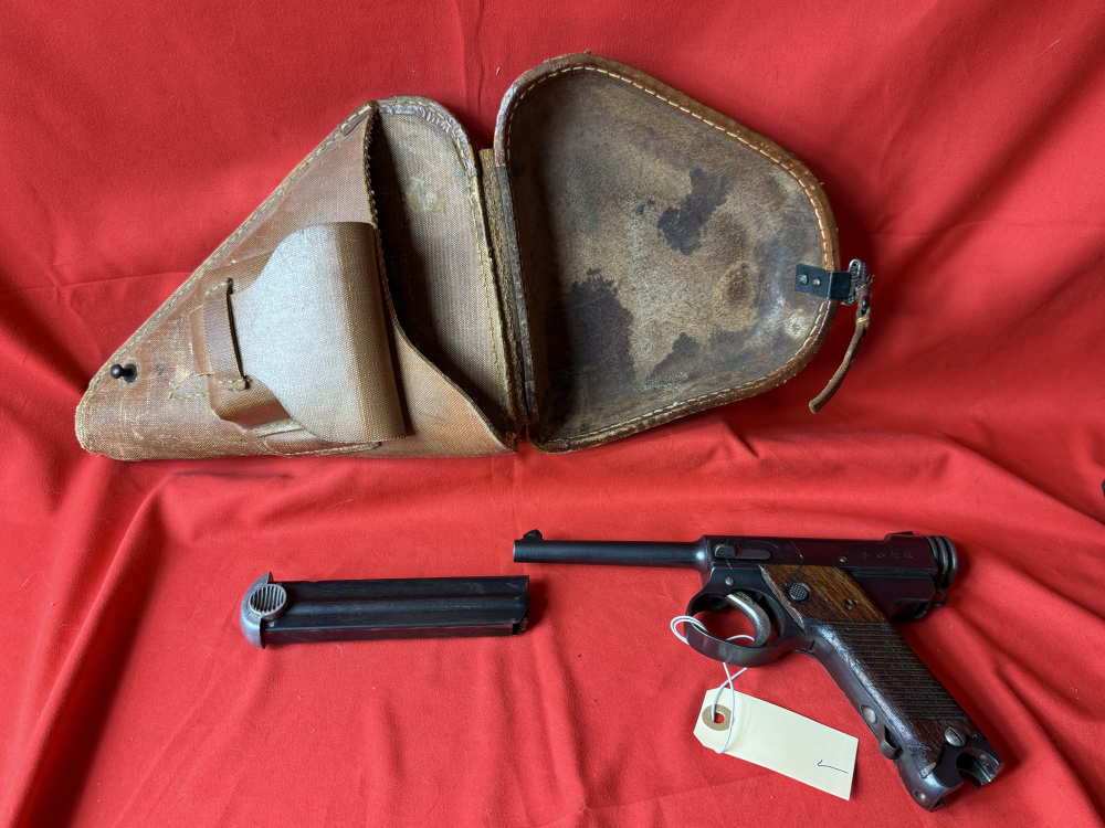 Japanese Type 14 Nambu 8mm - Nov. 1940 (15.11) - Original Clamshell Holster-img-6