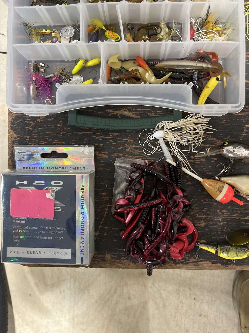 Assorted fishing lure lot-img-1
