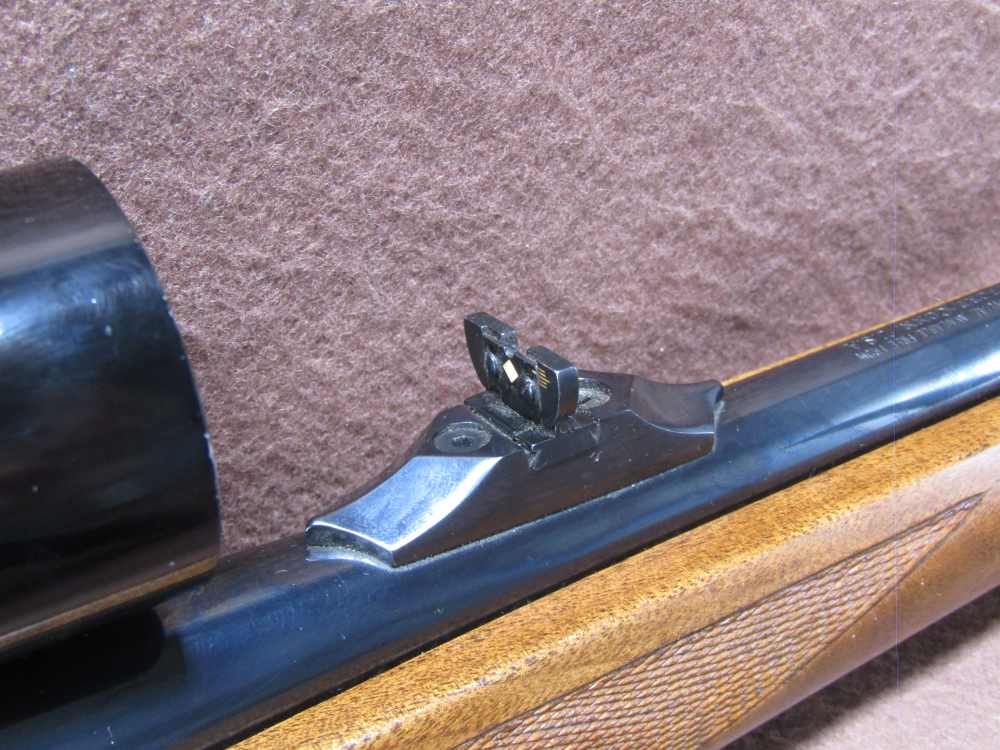 VERY NICE Ruger M77 7 mm Rem Mag Bolt 24" BRL Redfield 3-9X VG Bore -img-6