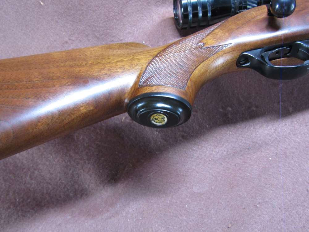 VERY NICE Ruger M77 7 mm Rem Mag Bolt 24" BRL Redfield 3-9X VG Bore -img-13