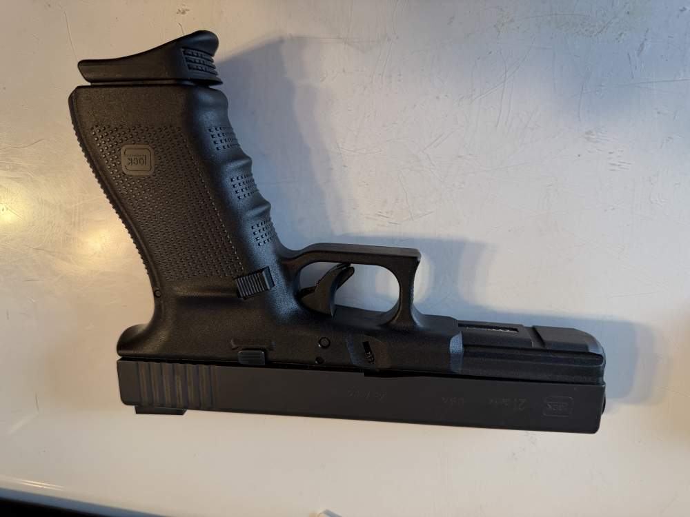 Glock 21 Gen4 45acp-img-0