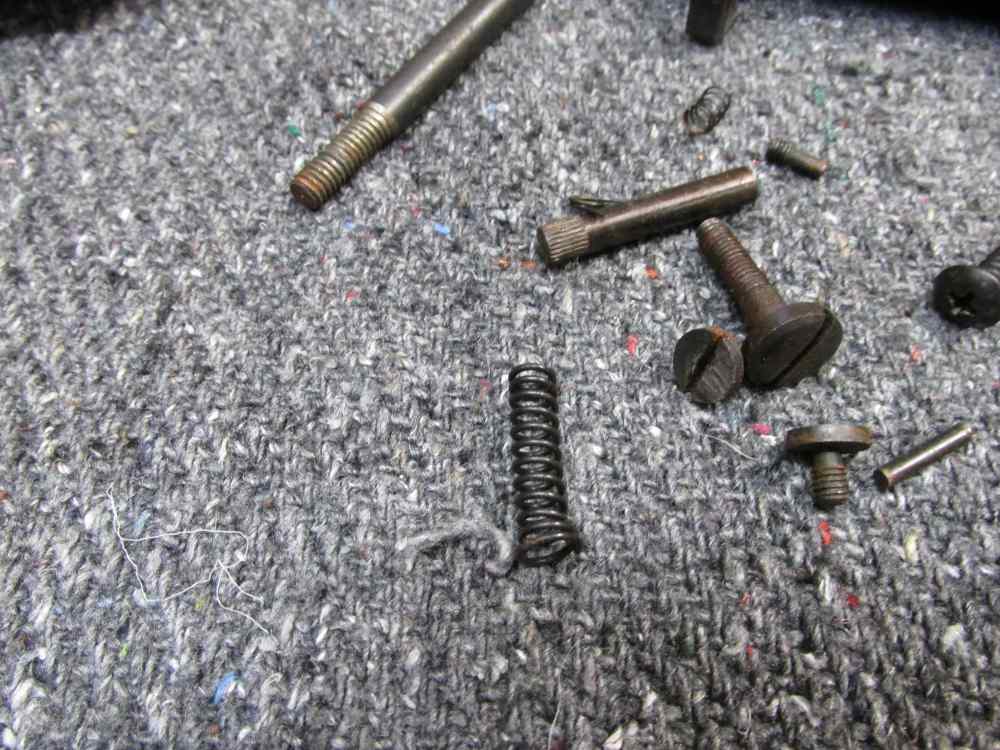 SKINN-A KOREAN MADE 12 GAUGE SHOTGUN PARTS KIT-img-5