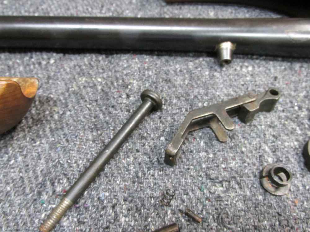 SKINN-A KOREAN MADE 12 GAUGE SHOTGUN PARTS KIT-img-6