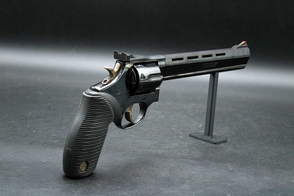 Taurus Tracker .17 HMR 8.5" Vent Rib BBL 7 Shot Rubber Grip Target Revolver-img-3