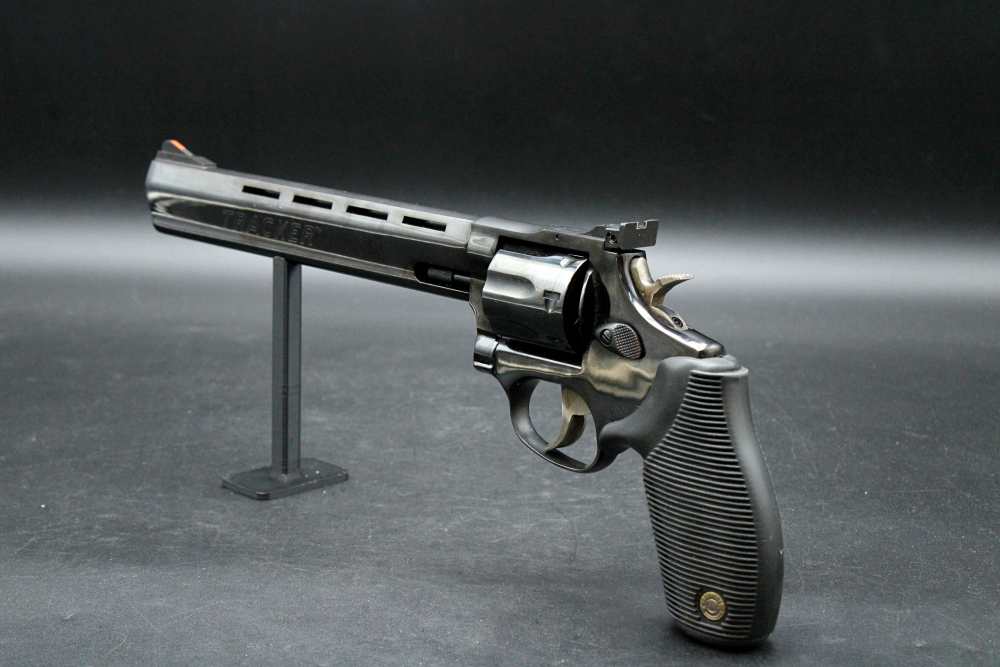 Taurus Tracker .17 HMR 8.5" Vent Rib BBL 7 Shot Rubber Grip Target Revolver-img-2