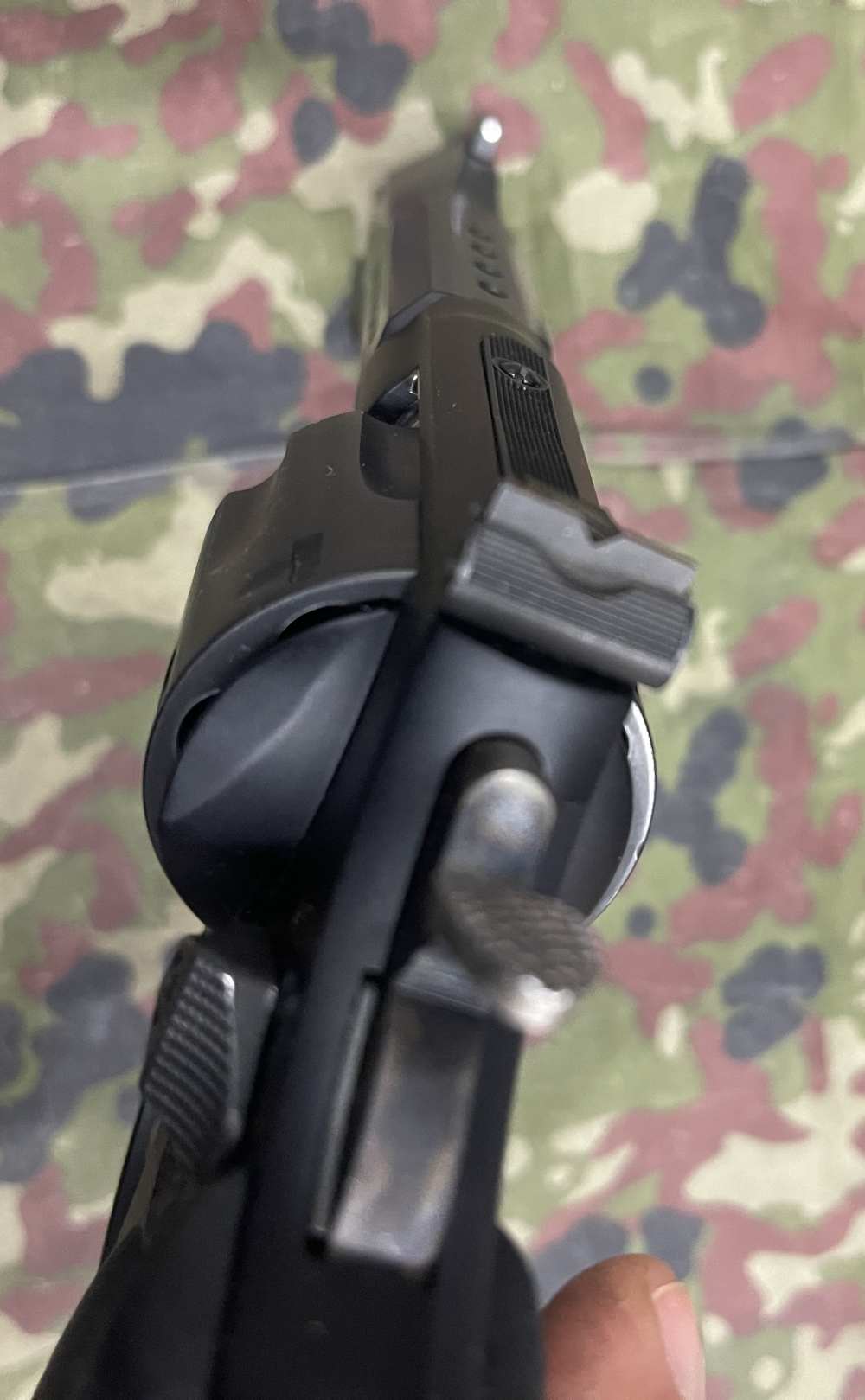 Smith and Wesson 327 Performance Center 8 Shot 357 Magnum Scandium Frame-img-25
