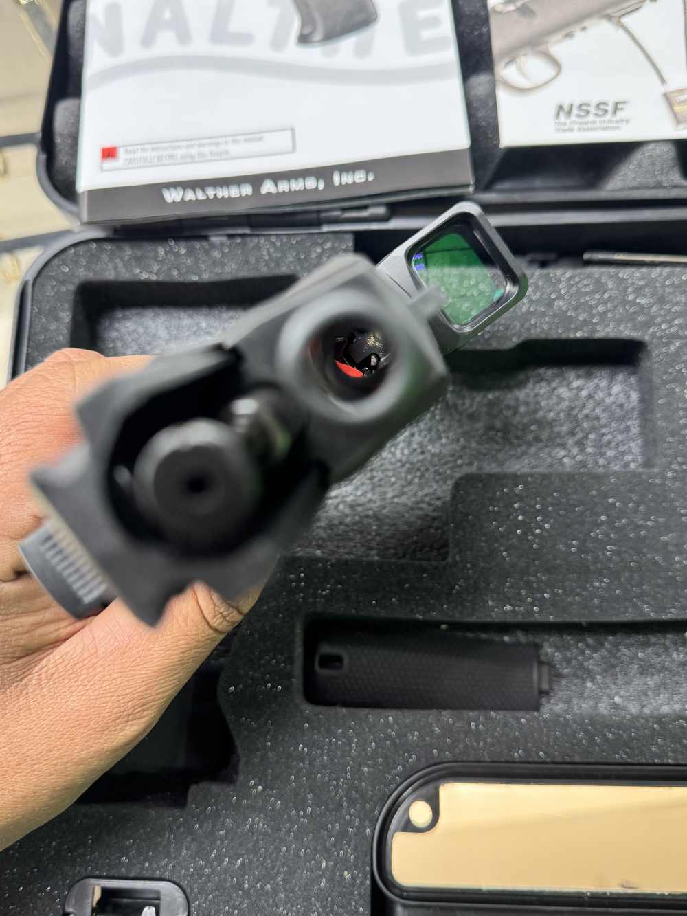 Walther PDP F-series 9mm pistol O-sight C Green dot! in case -img-8