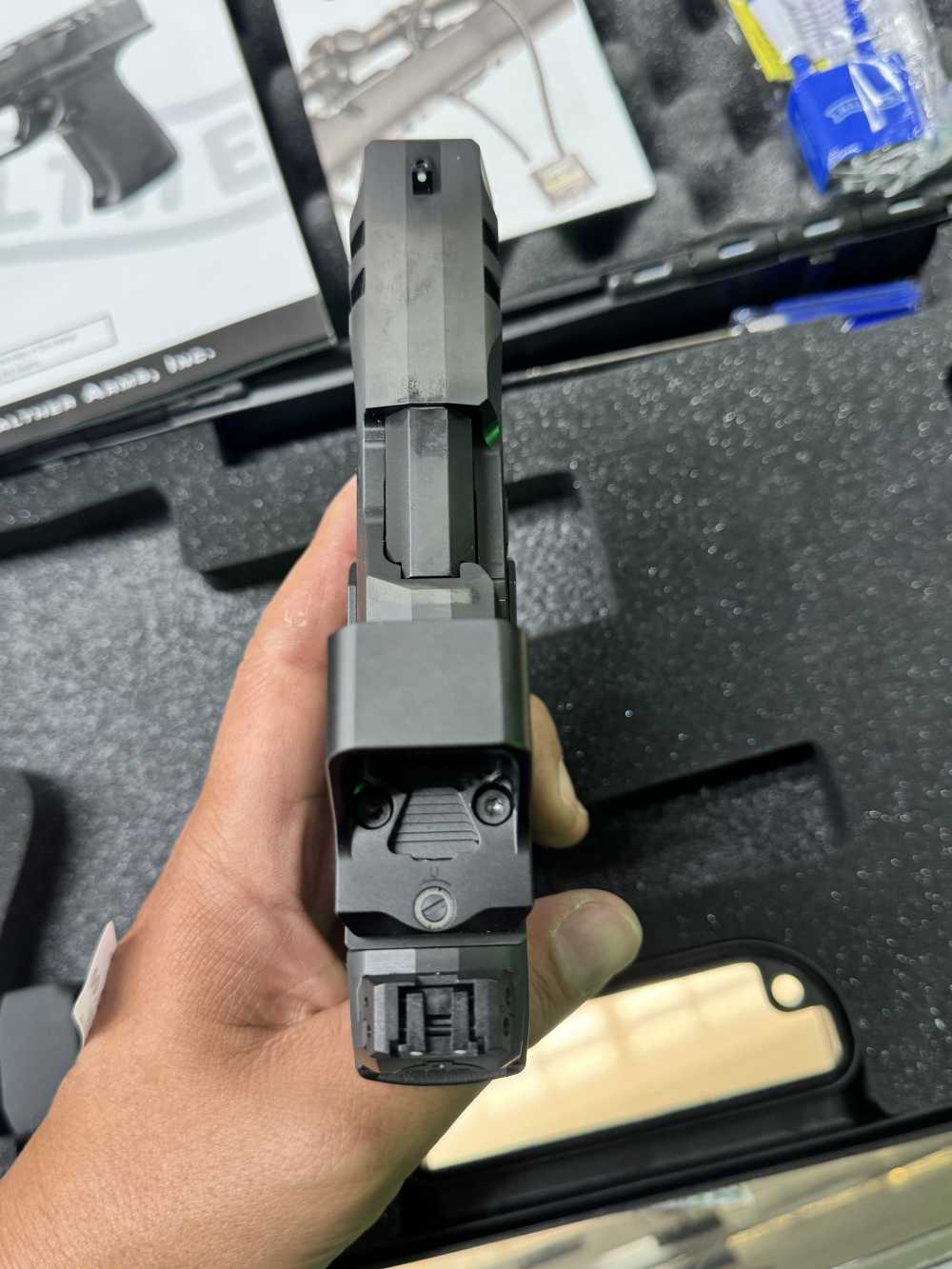 Walther PDP F-series 9mm pistol O-sight C Green dot! in case -img-15