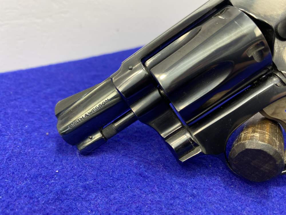 Smith & Wesson 36 Chiefs Special .38 Spl Blue 17/8" *VINTAGE J-FRAME*-img-11