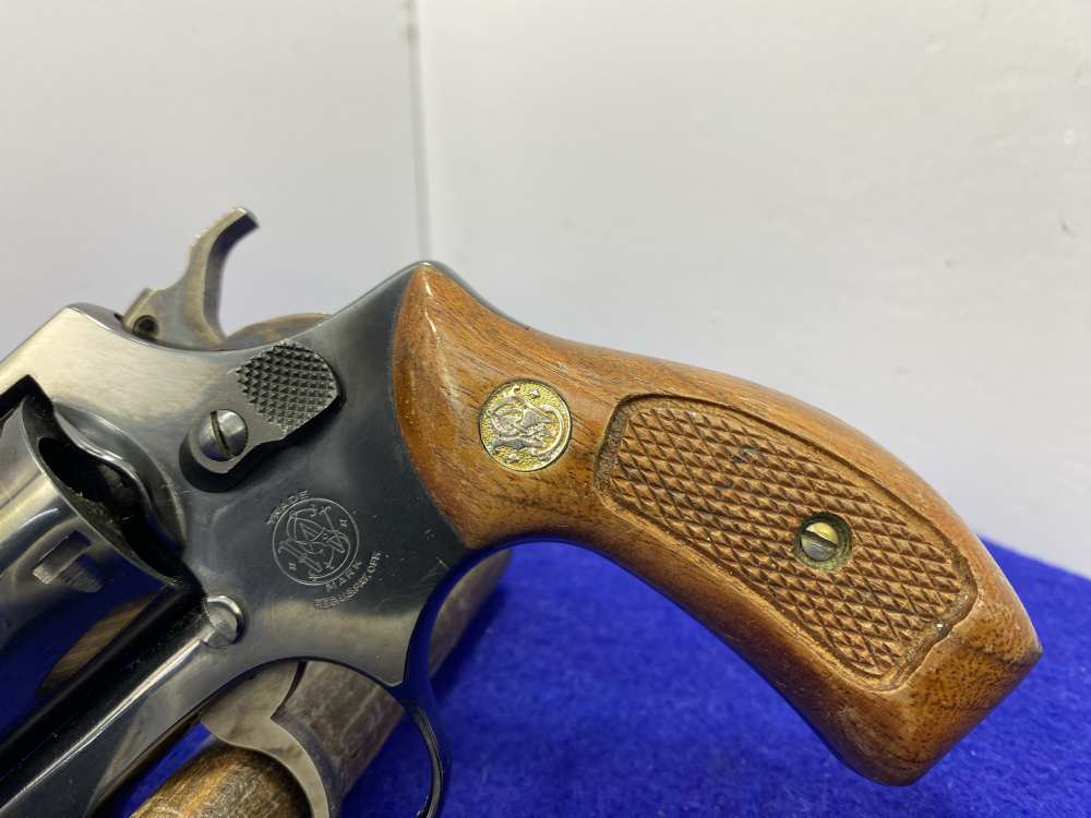 Smith & Wesson 36 Chiefs Special .38 Spl Blue 17/8" *VINTAGE J-FRAME*-img-8