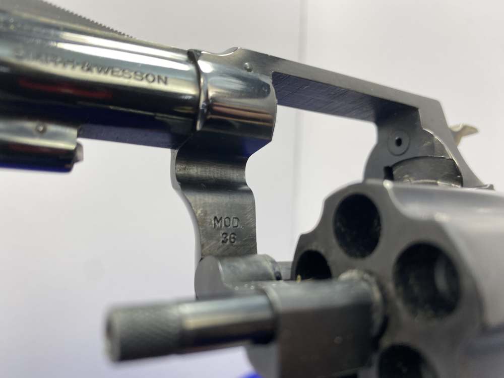 Smith & Wesson 36 Chiefs Special .38 Spl Blue 17/8" *VINTAGE J-FRAME*-img-39