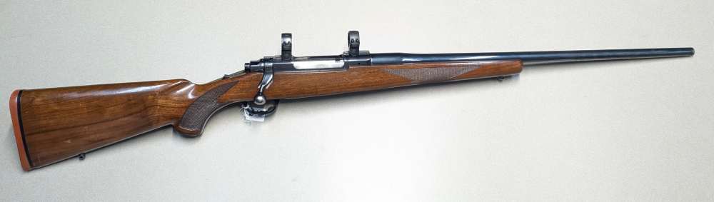 Ruger M77 300 Win Mag  PENNY START-img-18