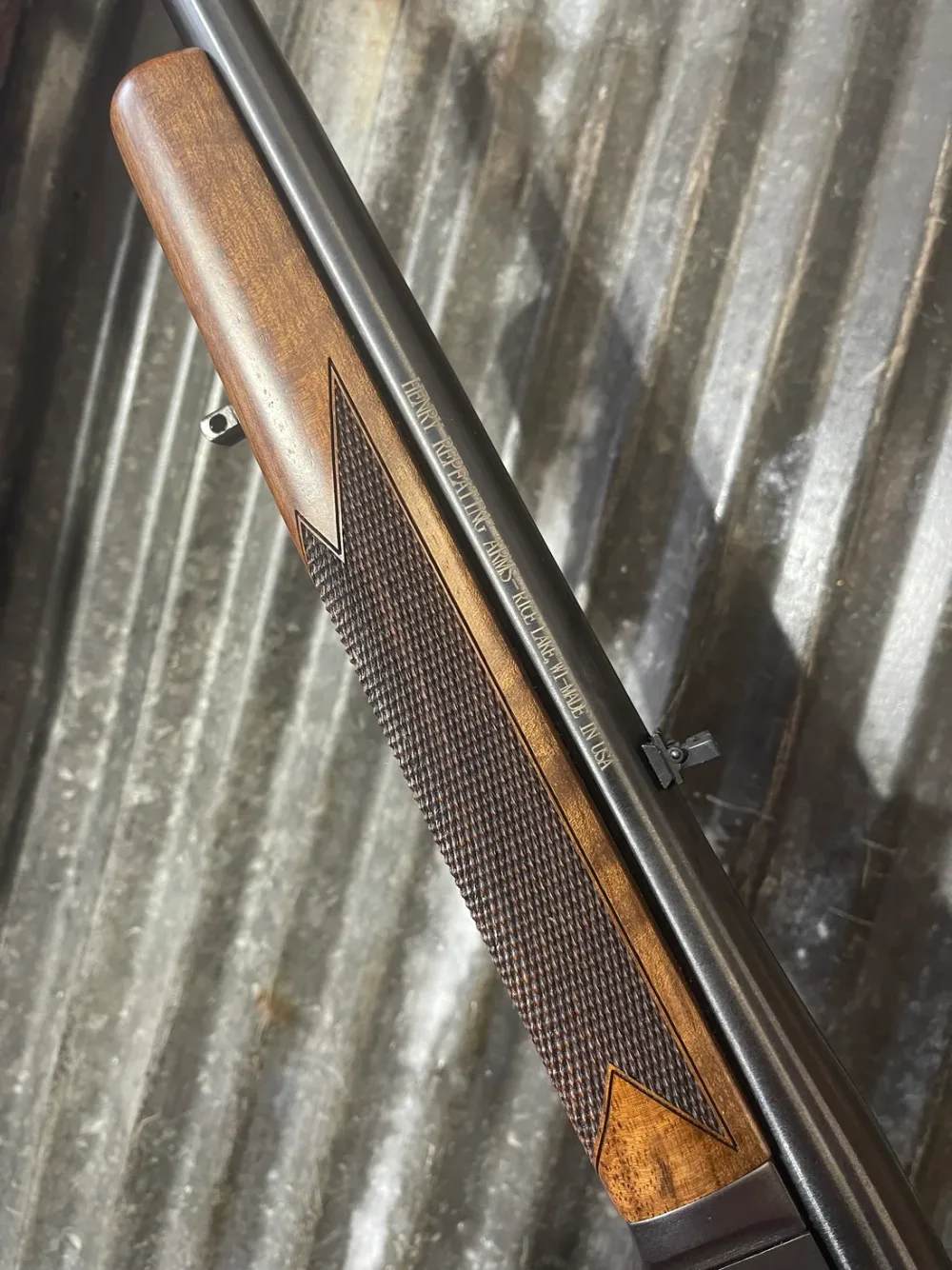 Henry H015Single-Shot Rifle-.243 Win-Walnut Stock-Excellent Condition-img-6